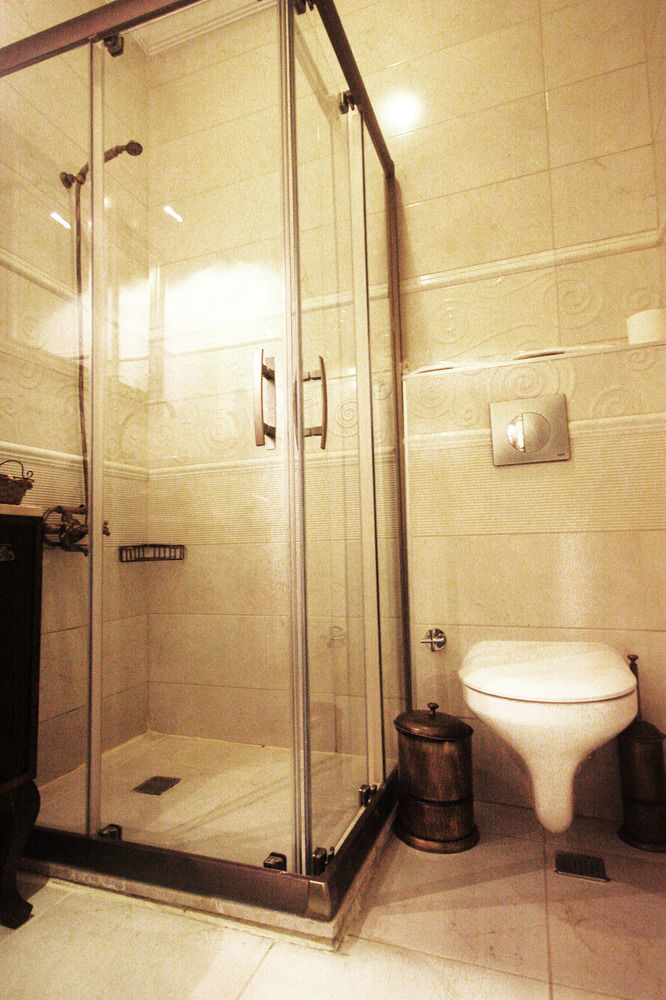 Taksim House Hotel Истанбул Екстериор снимка
